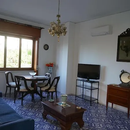 La Casa Dei Fiori Sorrente
