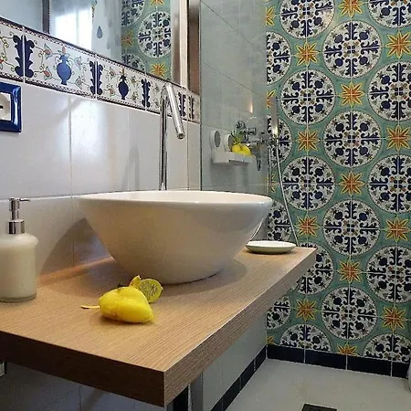 La Casa Dei Fiori Holiday home *